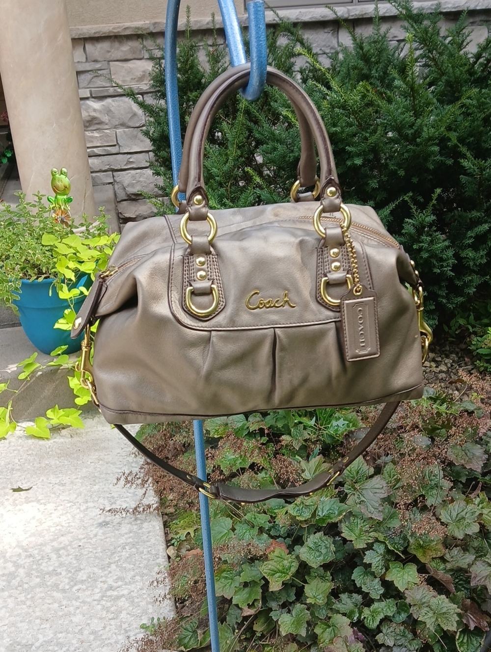 COACH Ashley Pleated Satchel Bag F15445.